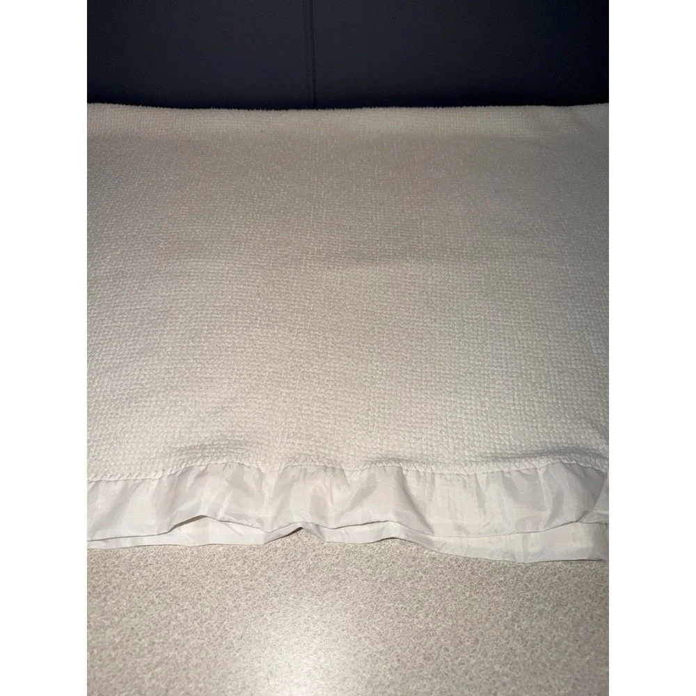 Vtg White Acrylic Thermal Waffle Weave Baby Blanket Satin Nylon Trim  36